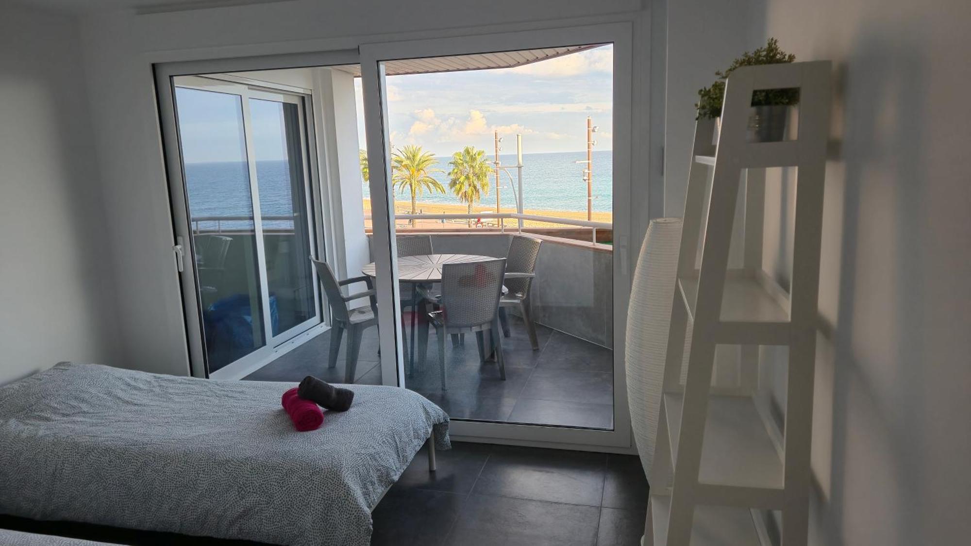 Apartments Paradise Lloret Льорет-де-Мар Екстер'єр фото