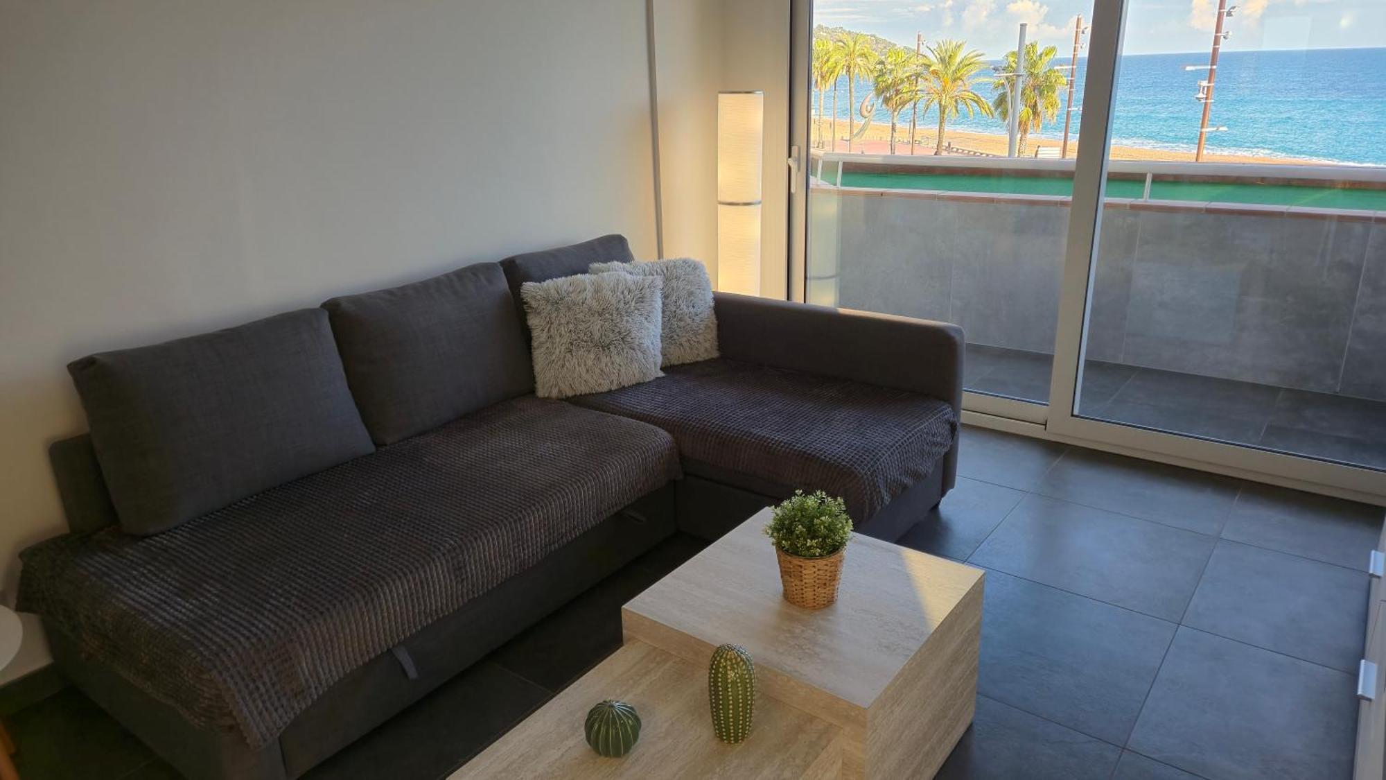 Apartments Paradise Lloret Льорет-де-Мар Екстер'єр фото