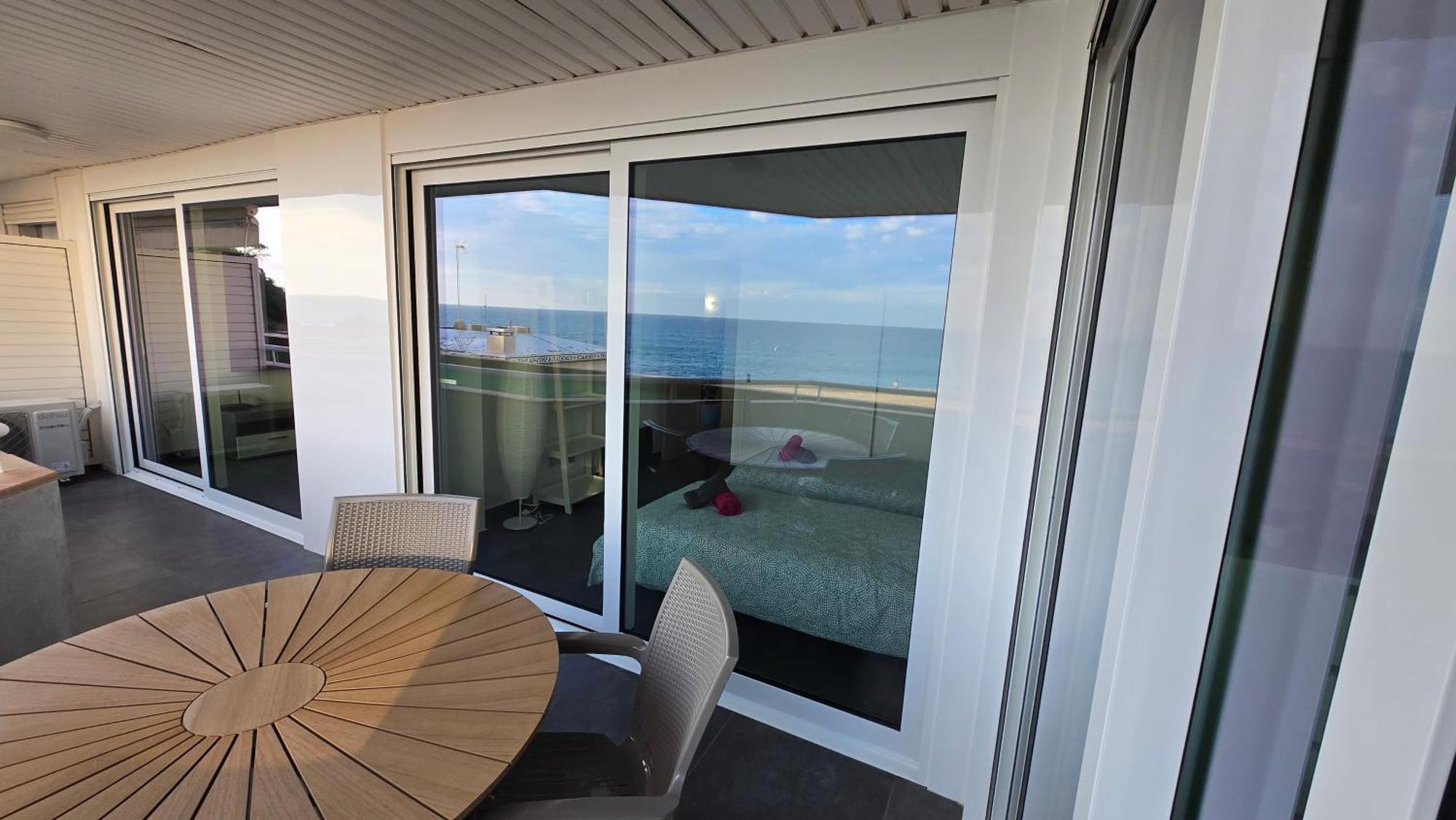 Apartments Paradise Lloret Льорет-де-Мар Екстер'єр фото