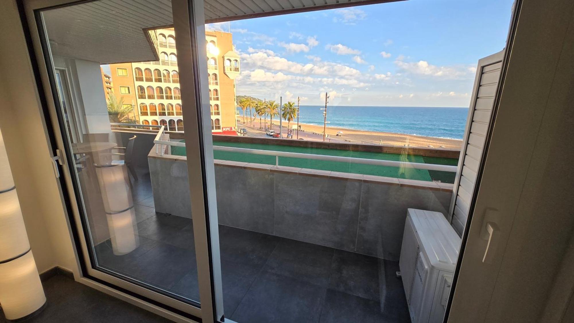 Apartments Paradise Lloret Льорет-де-Мар Екстер'єр фото